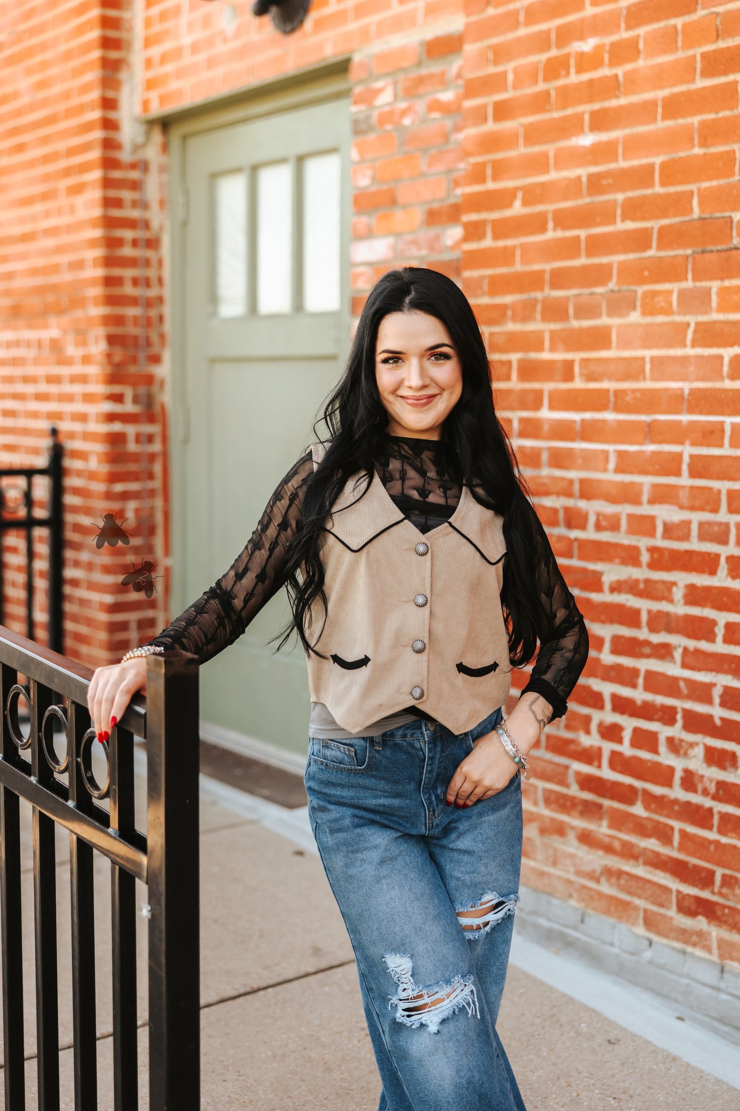 Coyote Ridge Vest - Dust