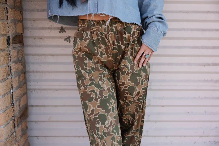 OFF THA TRACK *CAMO PANTS