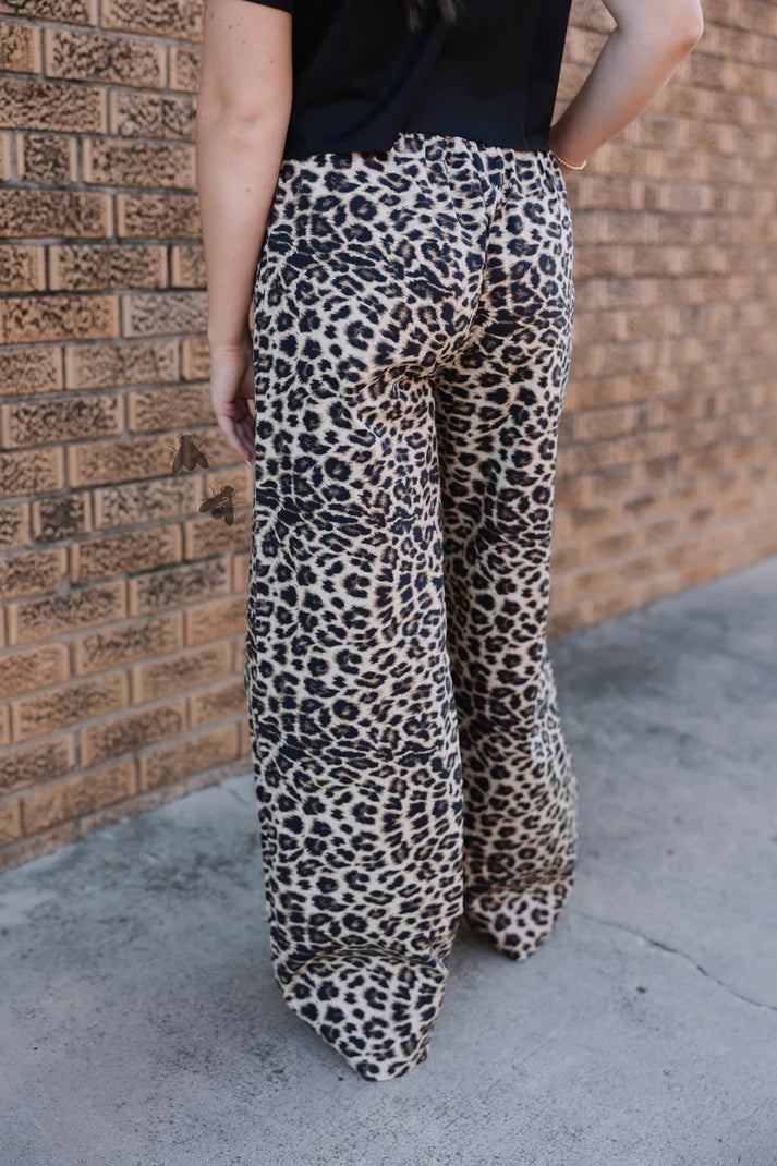 OFF THA TRACK *LEOPARD PANTS