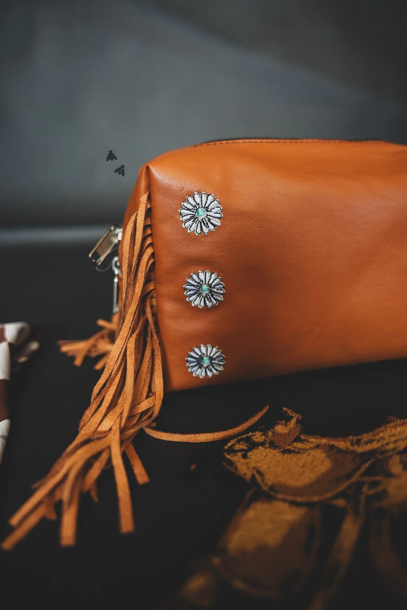 PISTOL PACKIN MAKEUP BAG * SADDLE