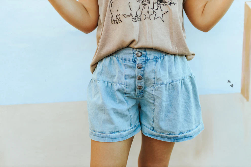 FILLY FLARE SHORTS