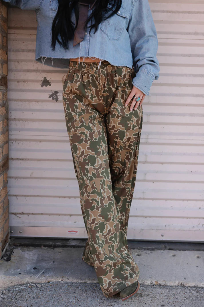 OFF THA TRACK *CAMO PANTS