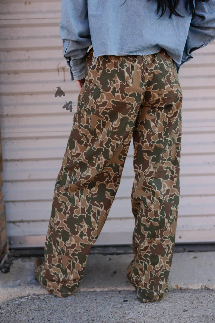 OFF THA TRACK *CAMO PANTS