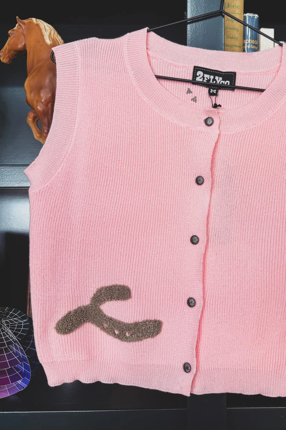 ROWDY SPUR BUTTON DOWN VEST